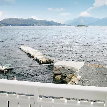 Holiday home Sandshamn